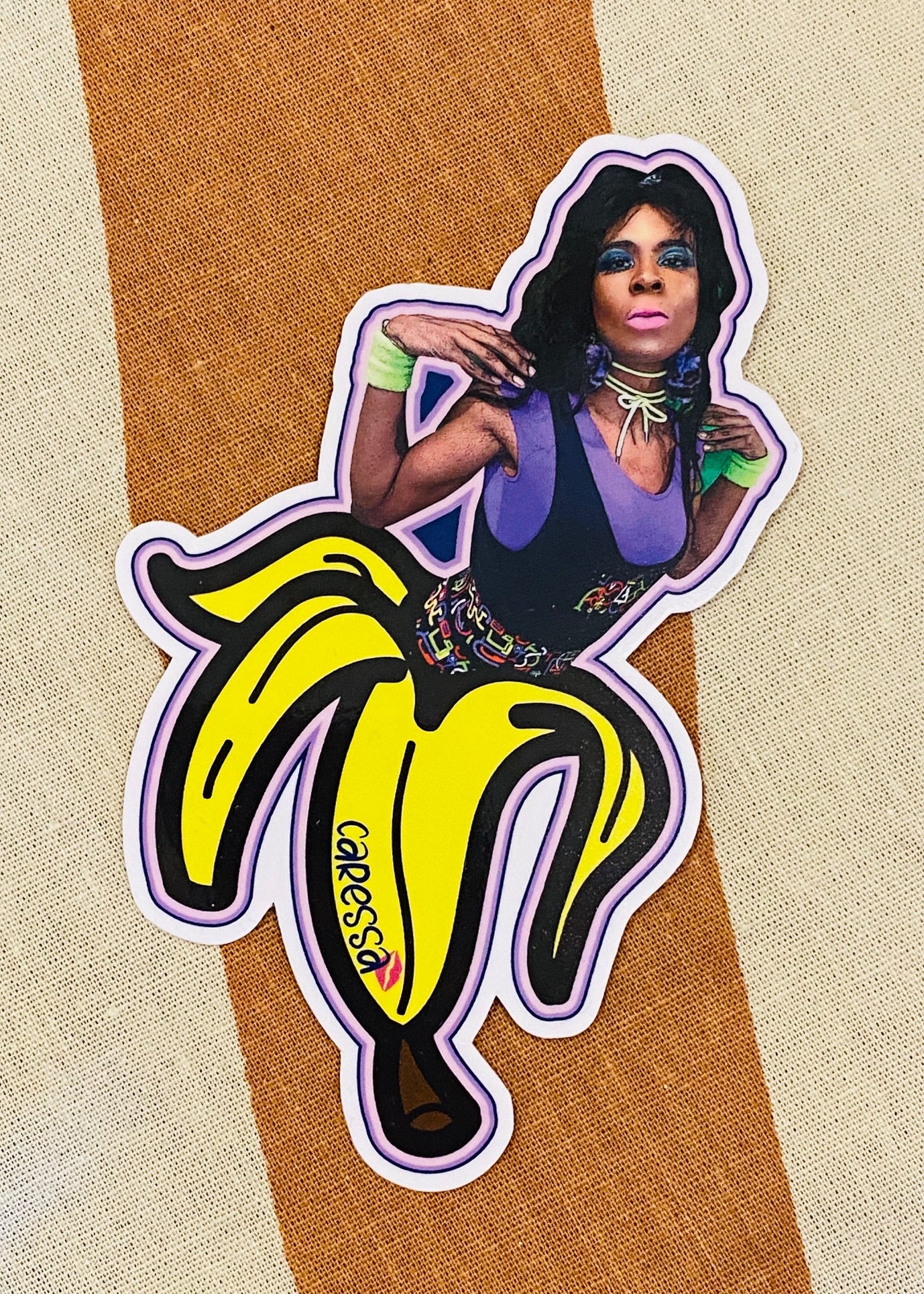 Caressa Banana Pop